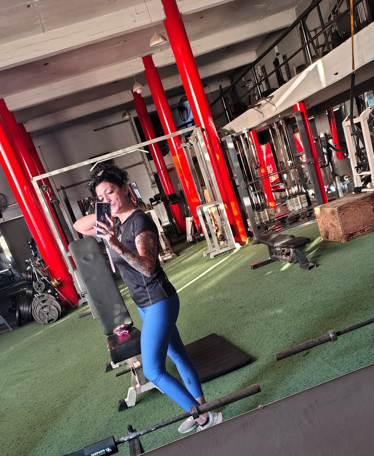 Sector de entrenamiento de MaxFIT Gimnasio